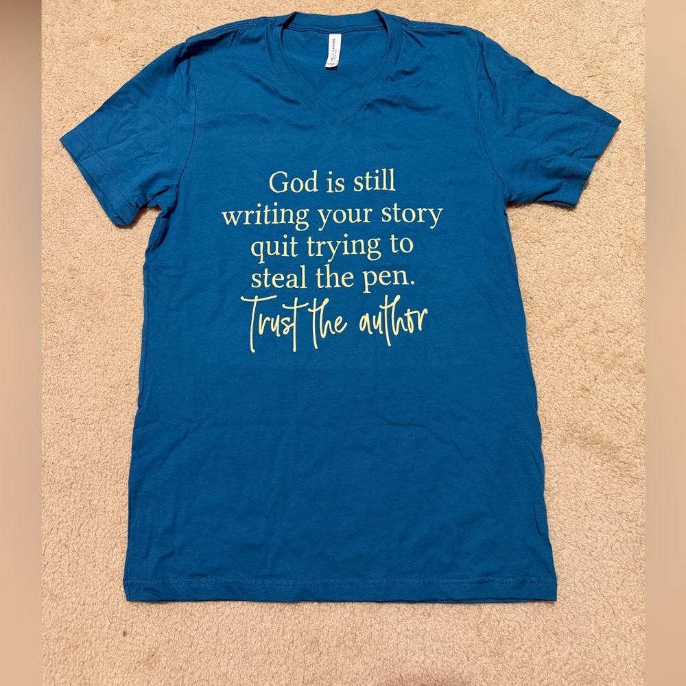 Medium “Trust the author” T-Shirt